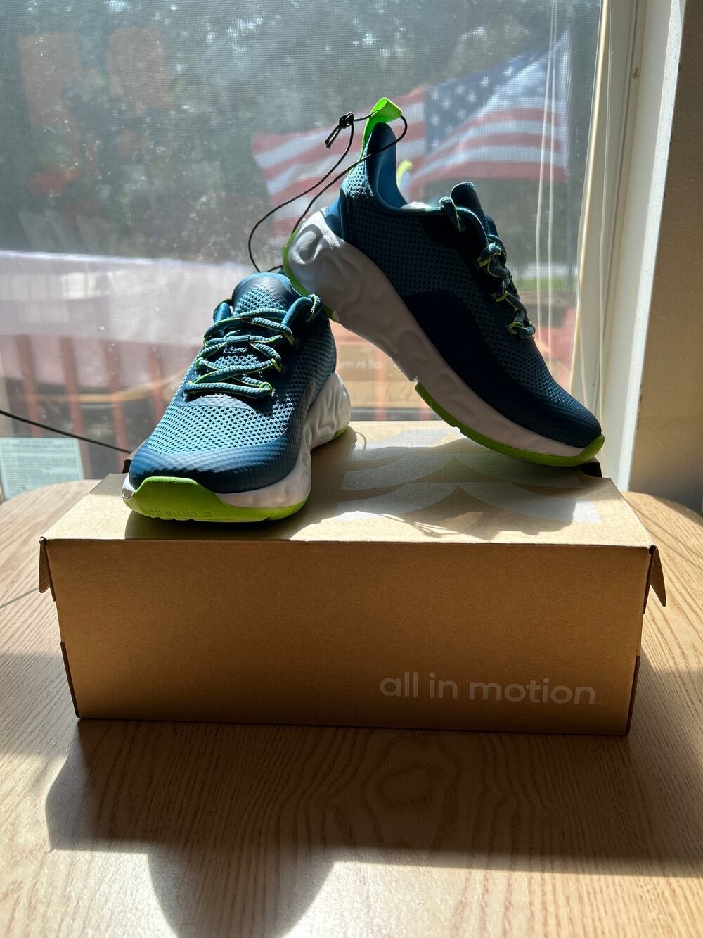 New Boys All in Motion Camren Sneakers Lightweight Washable Blue Size 13